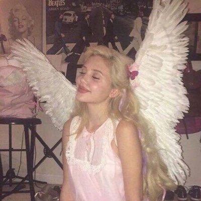 💅💅's profile picture