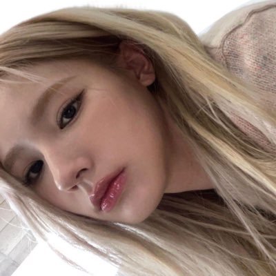 girlydolli's profile picture