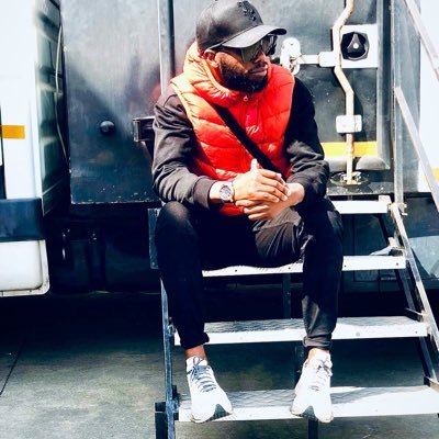 MduDlamini_'s profile picture