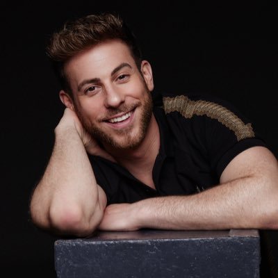 ZesarM's profile picture