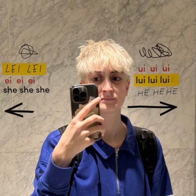 andrea's profile picture
