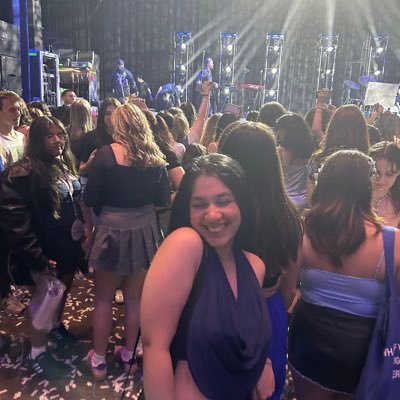 HillaryCheco's profile picture