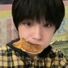 빵's profile picture