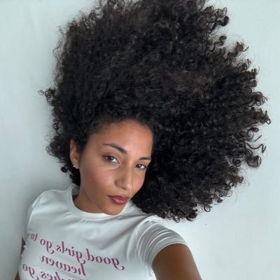 almond's profile picture