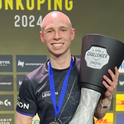 EliGE's profile picture