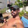 Gay do meio gay profil fotoğrafı