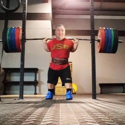 G U Y S L E Y's profile picture
