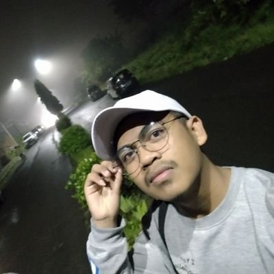 poskamlingX's profile picture