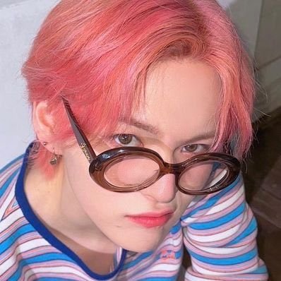yoshicosmos's profile picture