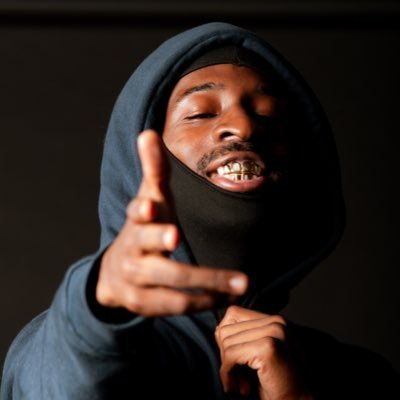 LorHolyKaron's profile picture