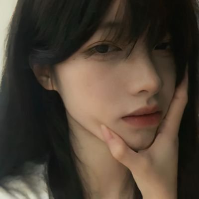 Again1754022's profile picture