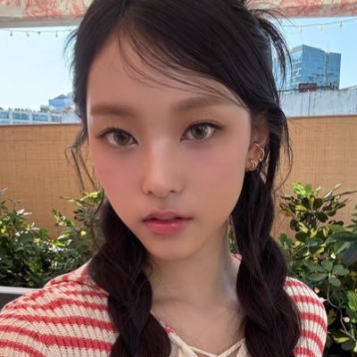 haerin looks's profile picture