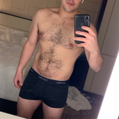 HungDom1212's profile picture