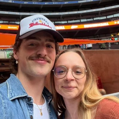 4everandaboone's profile picture