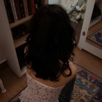 ريـوف's profile picture