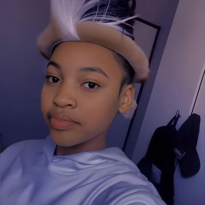 Clara Kasukuwere's profile picture