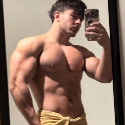 Mike Aguilera's obsessed fan's profile picture