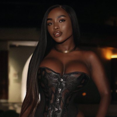Naughtyebony's profile picture