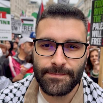 Motaz Azaiza's profile picture
