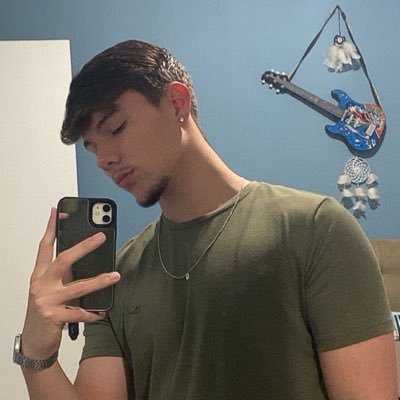 denion lindo's profile picture