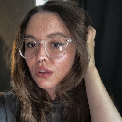 dacotaviolet's profile picture