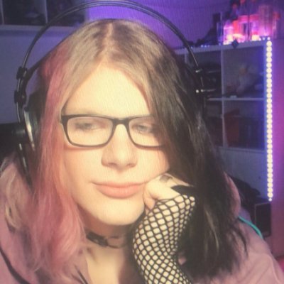 amira_axolotl's profile picture
