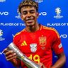 Lamine Yamal papa nua🇪🇸🇬🇭🚀⚽ 的头像