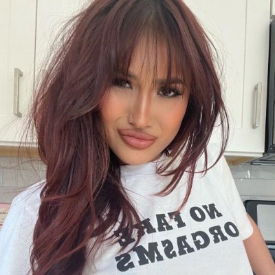 🅰️SIANS & LATINAS🔞's profile picture