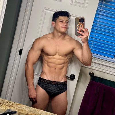 ST's profile picture