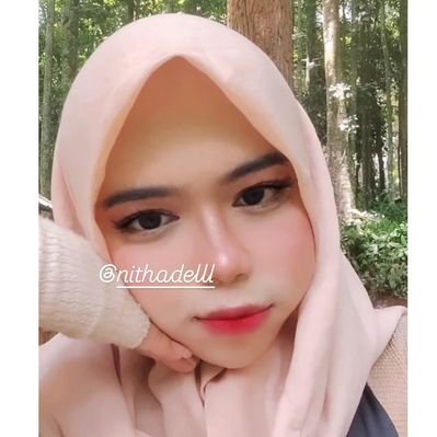 femsidelll's profile picture