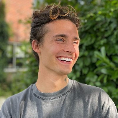 WeeklyChris's profile picture