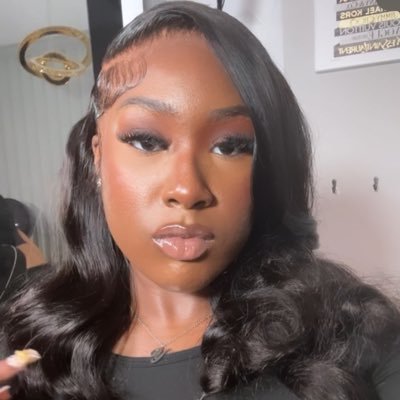 livingwmooch's profile picture