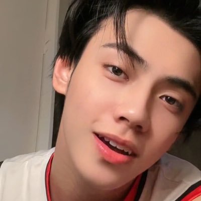 thapwss_'s profile picture