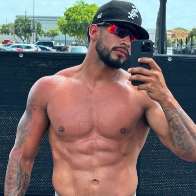 Sam Beascochea's profile picture
