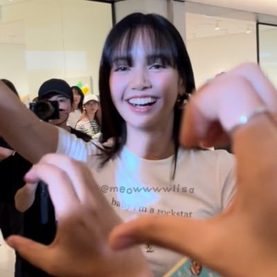 ชิคกาดู้ด ₍ᐢ -᷅ ⤙ -᷄ ᐢ₎'s profile picture