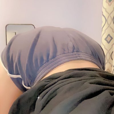 aziiz_241's profile picture