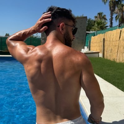 Pakele's profile picture