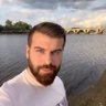 SiyahlaBeyaz profil fotoğrafı