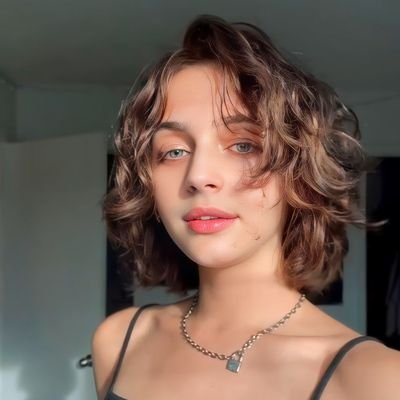 𝙂𝙞𝙪𝙡𝙞𝙖 𝙈𝙪𝙡𝙡𝙚𝙧's profile picture