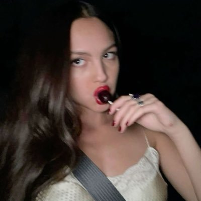 madalena ౨ৎ's profile picture