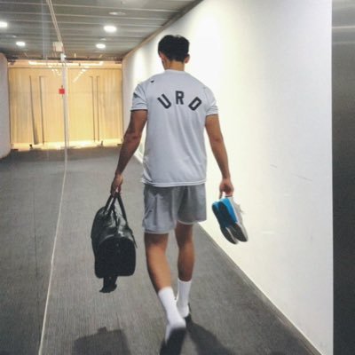 fantasyboy1069's profile picture