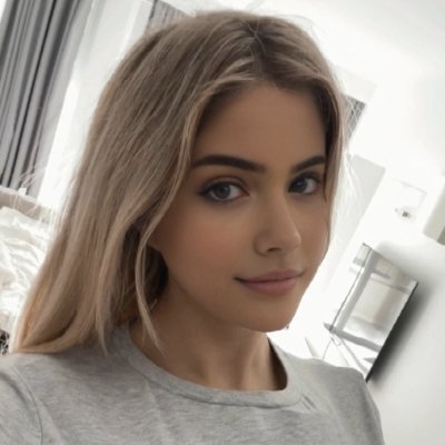 Eve_roseee's profile picture