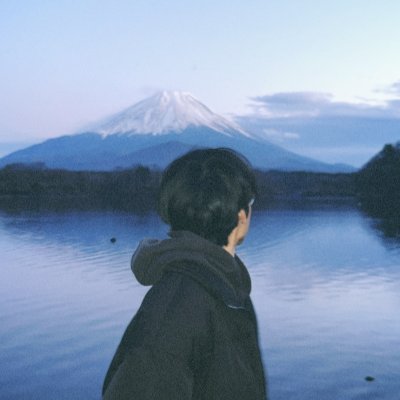 yh's profile picture