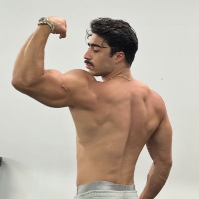 𝐌𝐀𝐋𝐈𝐊.'s profile picture