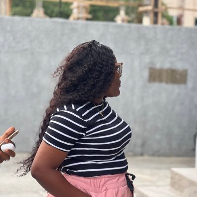 Teacher Cee's profile picture