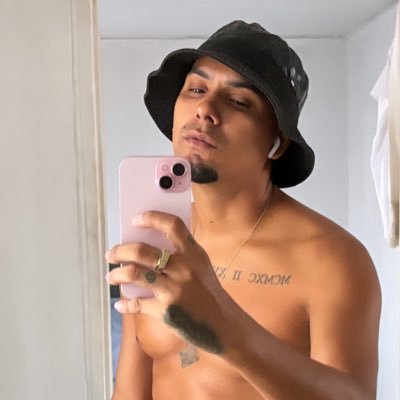 Maykel Vasquez  👬's profile picture