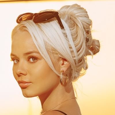 LustyTinkerbell's profile picture