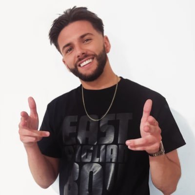 LeonJMallett's profile picture
