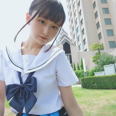 女初中生怡宝's profile picture