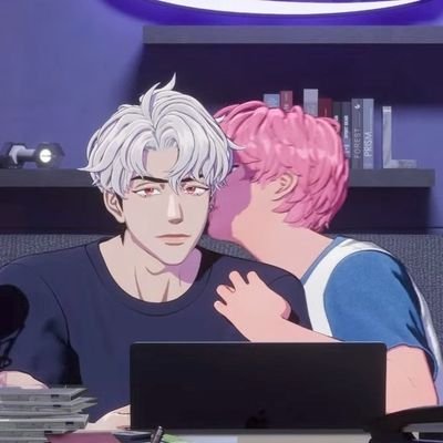 an 🍰 (ia/very busy)'s profile picture